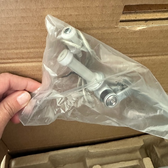 NWT! Humanscale Element 790 LED Task Light Desk Lamp Silver - Picture 7 of 7